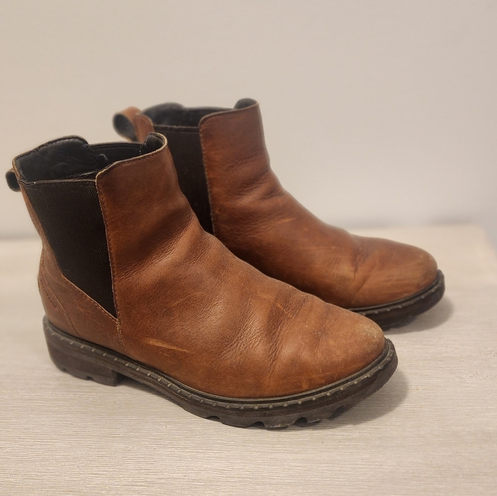 Sorel Women's Tan Leather Ankle Boots